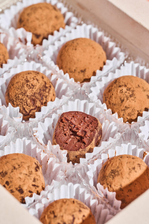 Caja De Trufas Saludables X12 "You're The Only Sweetness I Need" - Image 3
